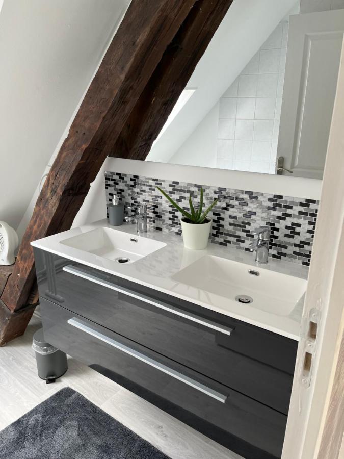 Apartamento Coeur De Bouchon Troyes Exterior foto